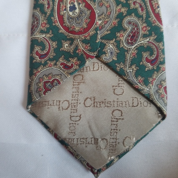 Christian Dior Silk Paisley Tie in Green & Maroon - Picture 5 of 7